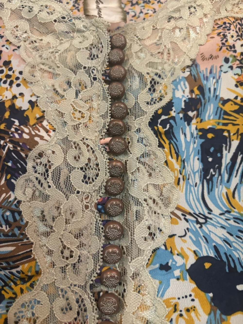 Aratta Silent Journey Cold Shoulder Blouse NWT - Picture 3 of 3